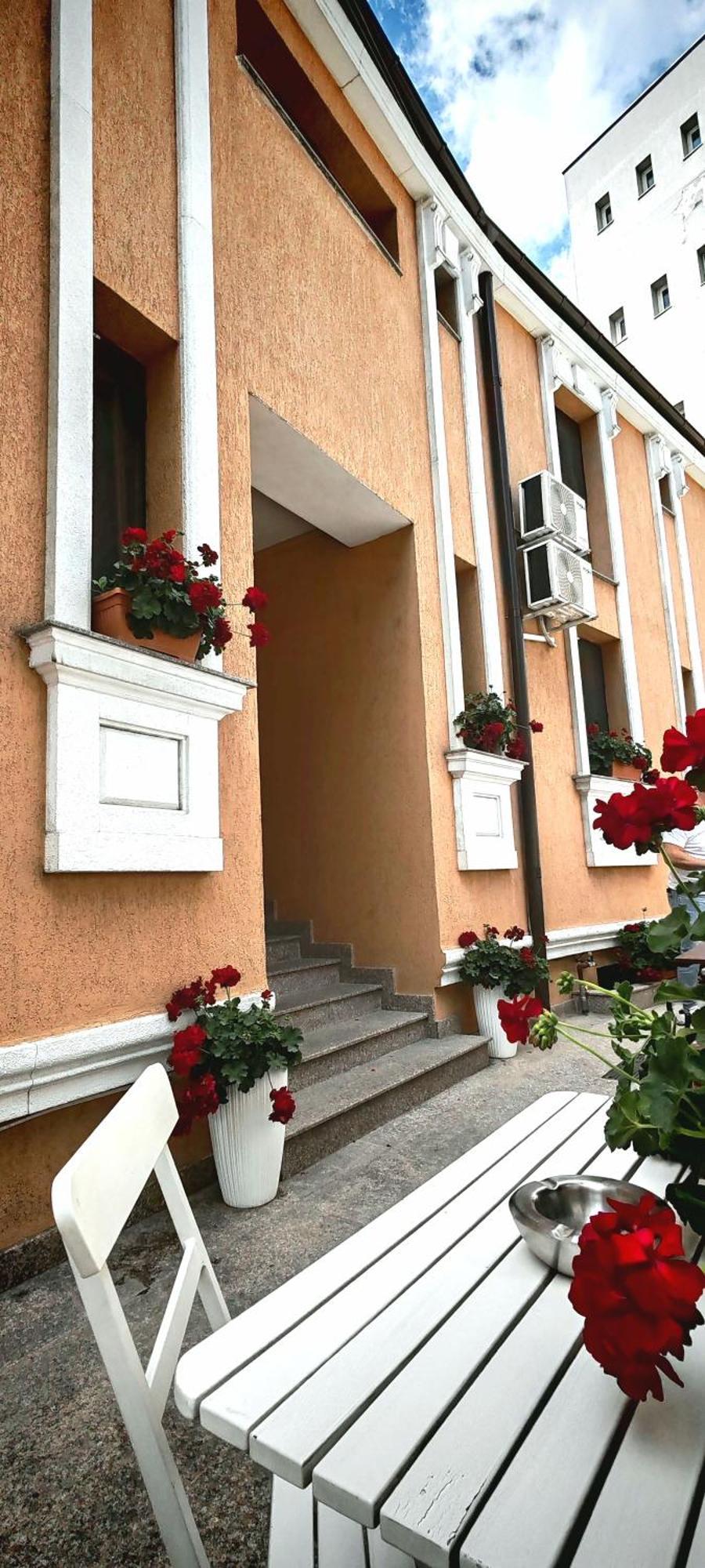 Hotel Bucur 9 Bucarest Esterno foto