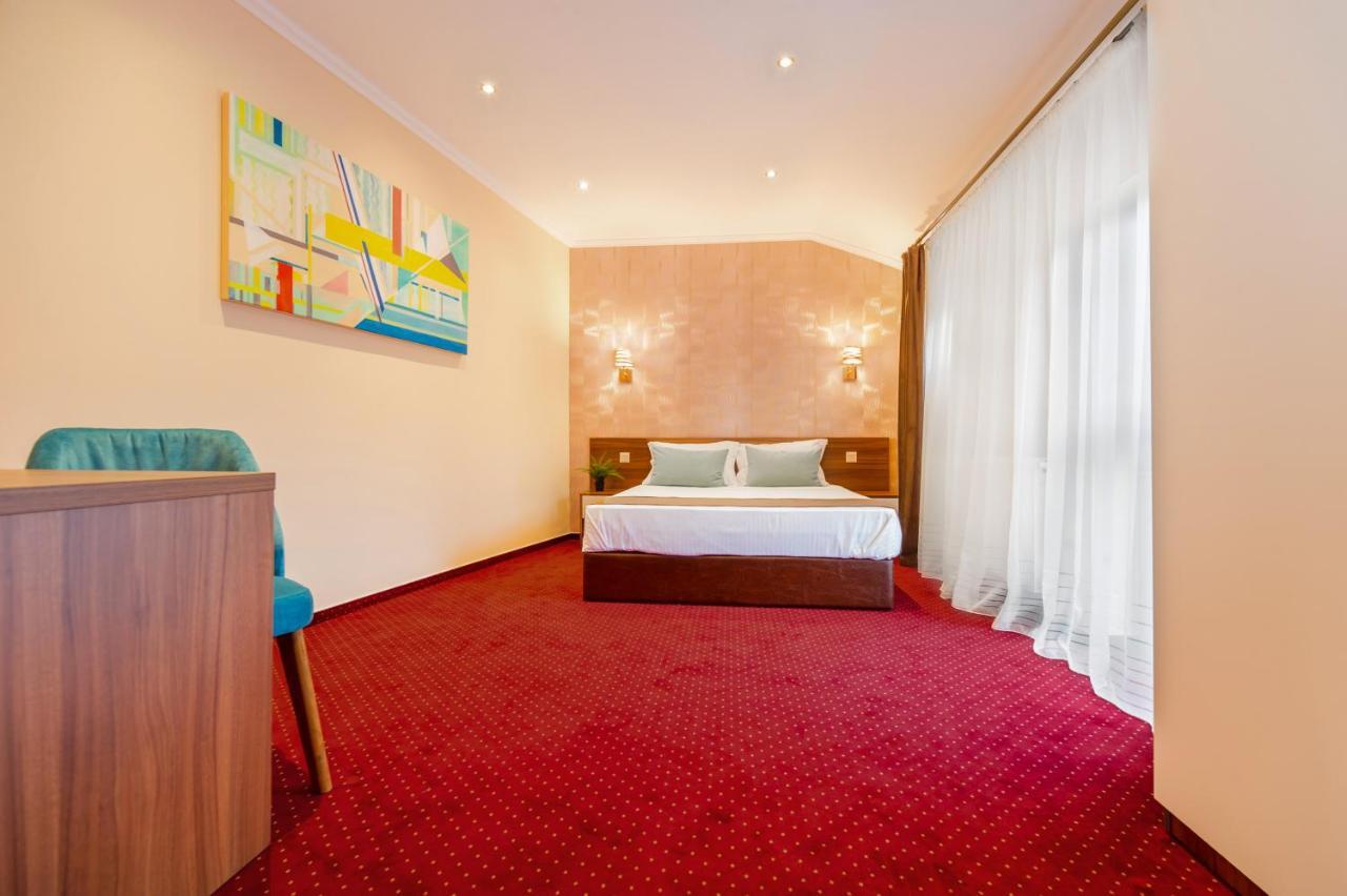 Hotel Bucur 9 Bucarest Esterno foto