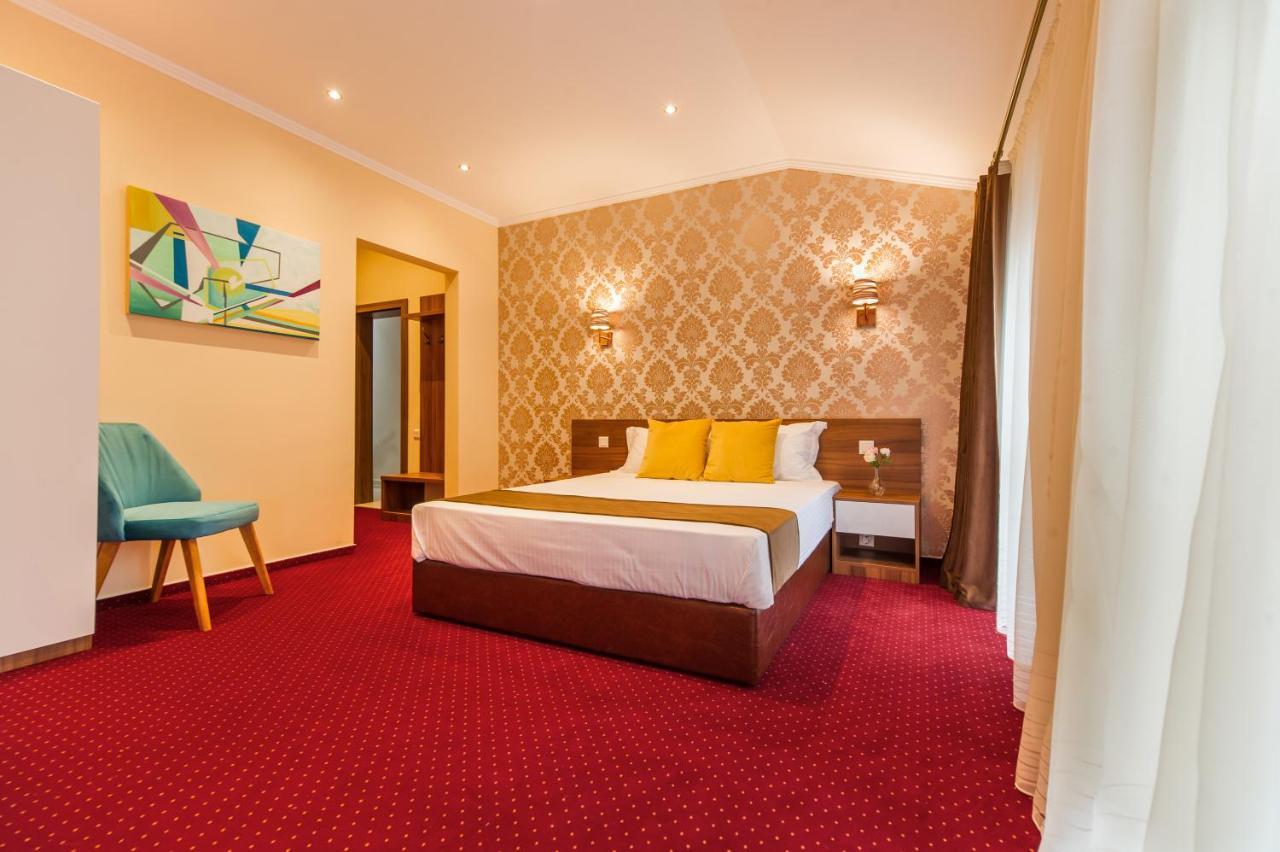 Hotel Bucur 9 Bucarest Esterno foto
