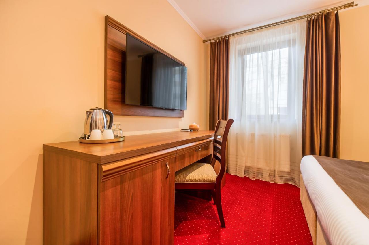 Hotel Bucur 9 Bucarest Esterno foto